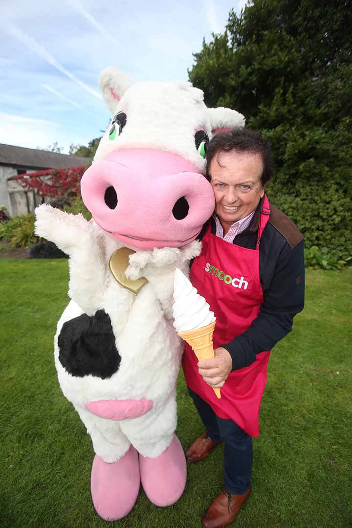 Marty Morrissey and Dairyglen's ever popular Smooch ice-cream brand ambassador Lola the Cow