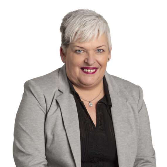 Eilín Ní Mhurchú Nurse - Cork
