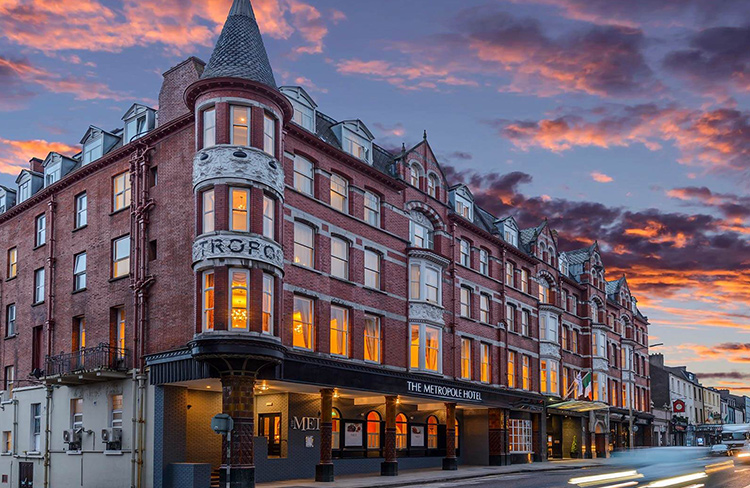 Overnight, shopping and cocktails in Cork City