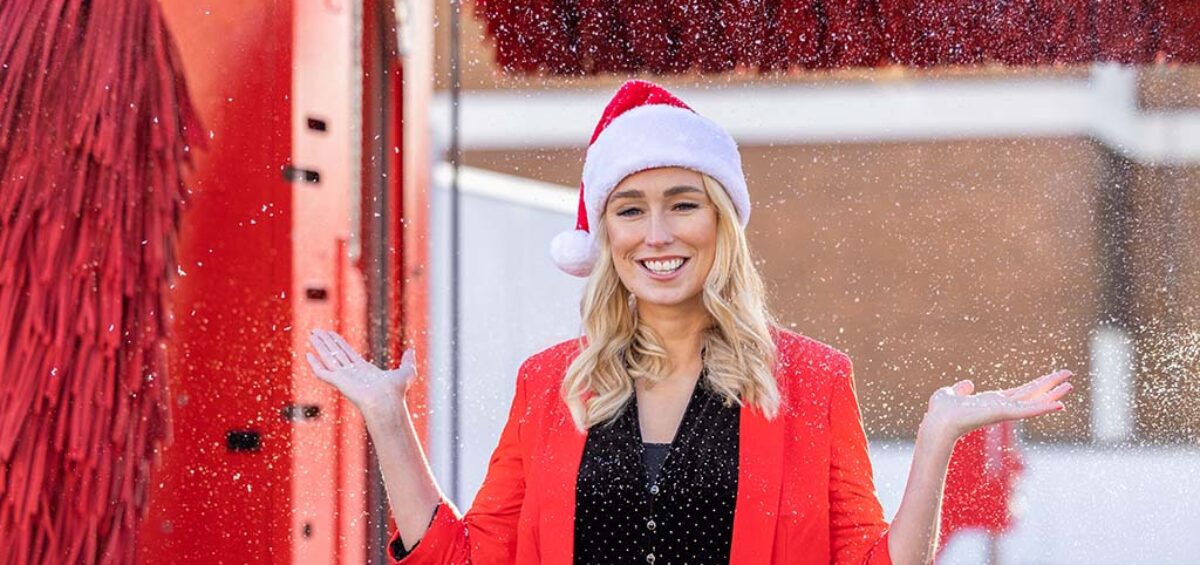 Stephanie Roche at Circle K Carwash