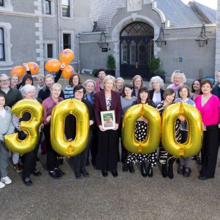 Team Jack and Jill celebrating over 3000 families supported since 1997